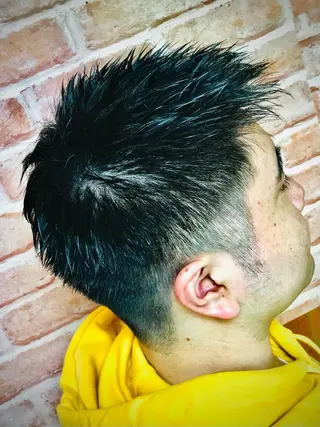 ショート カラー パーマ ヘアアレンジ メンズ men's特化　石井 貴章のヘアスタイル