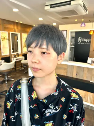 ショート カラーモデル募集中 美容室ハピスのヘアスタイル