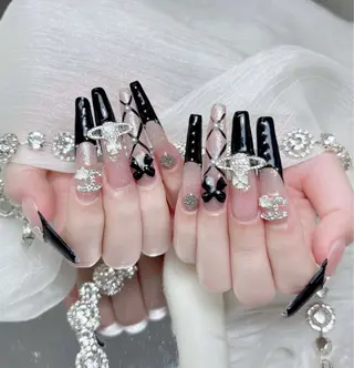 ネイル Chiee Bling.Nailのネイルデザイン