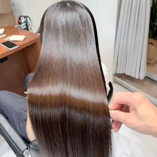ロング 川邉 莉子のヘアスタイル