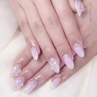 ネイル 鹿取 春子Teamのネイルデザイン