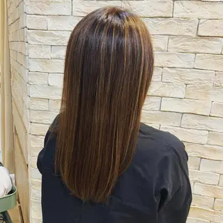 カラー ケアブリーチ、パーマ 田中千隼のヘアスタイル