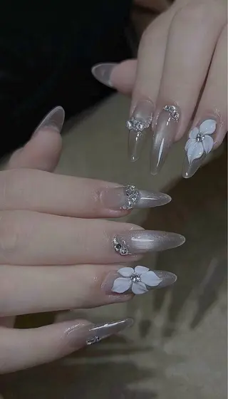 ネイル ミネットネイル 池袋のネイルデザイン