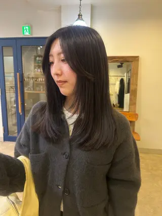 ロング カラー 透明感カラー レイヤーカット りなのヘアスタイル