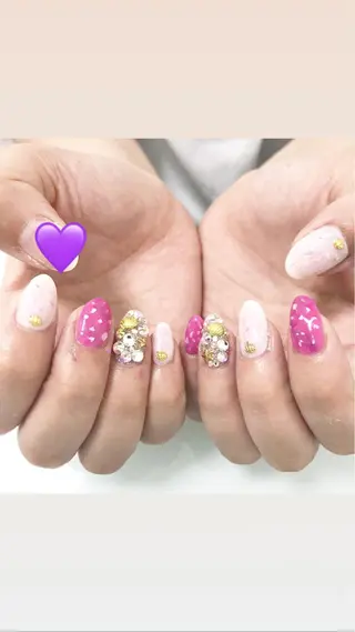 ネイル 板垣 綾乃のネイルデザイン