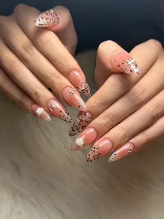 ネイル Floria キキのネイルデザイン