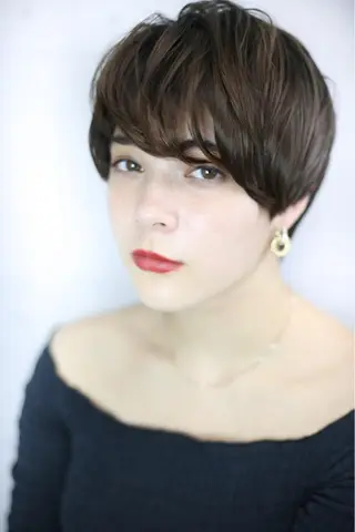 ショート カラー 【似合わせ美容師 ✂️】吉澤和幸のヘアスタイル