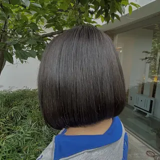 ショート カラー 🌸中谷 梨那/透明 感カラー×艶髪🫧のヘアスタイル