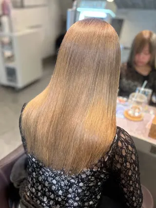 ロング 彩菜/透明感艶カラー /赤み消しカラーのヘアスタイル