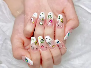 ネイル Yukiko 🌙のネイルデザイン
