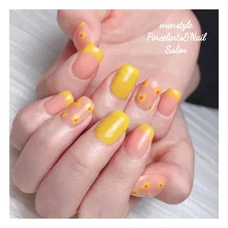 ミディアム ネイル 🐾enen style 🐾のネイルデザイン