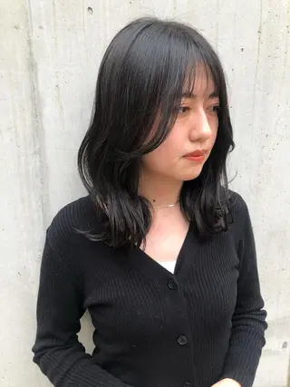 ミディアム 似合わせカット 迫留由弥のヘアスタイル