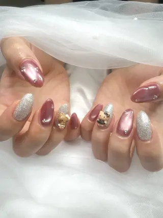 ネイル Queeens nailのネイルデザイン