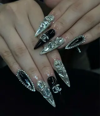 ネイル Iconic Nailのネイルデザイン