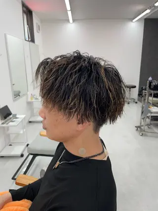 ショート カトウ ジュンヤのヘアスタイル