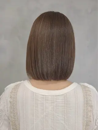 カラー 濵野 桃彩のヘアスタイル