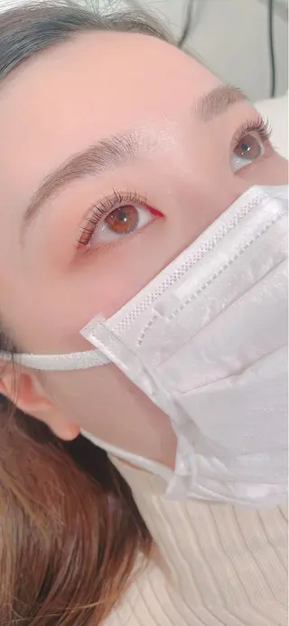 マツエク・マツパ 原 麻耶のヘアスタイル