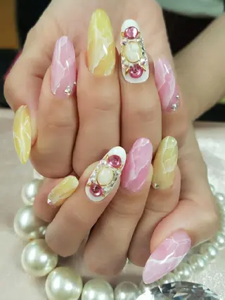 ネイル ロング ・:*+.✳︎˚✧₊ MAKI NAILのネイルデザイン