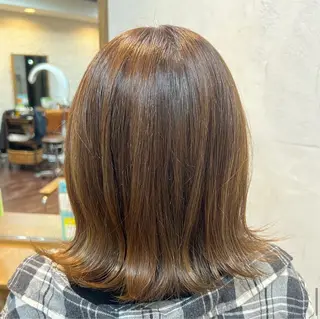 ミディアム こばやし あこのヘアスタイル