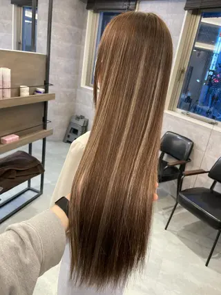 ロング Loob.TOKYO MIYA🌈のヘアスタイル