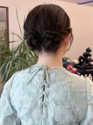 セミロング ヘアアレンジ 🐏nao /レイヤーカット🐏のヘアスタイル