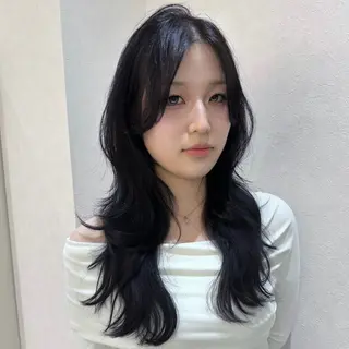 ロング BALANCE. 弥央のヘアスタイル