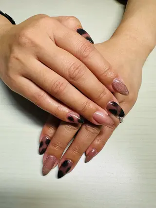 ネイル AuraDea Mayaのネイルデザイン