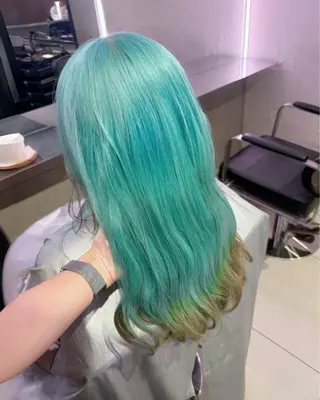 セミロング カラー 💚ミントカラー🩵 推し色/moeのヘアスタイル