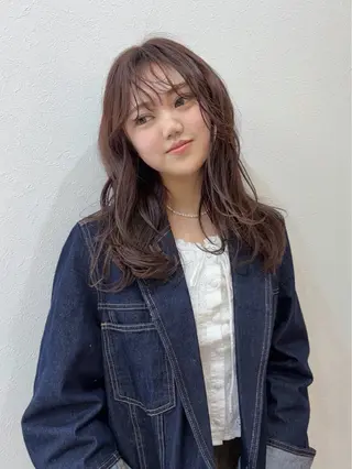 セミロング カラー 駒場 まといのヘアスタイル