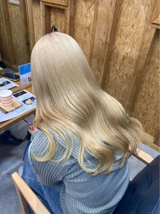 カラー ⛅️柔らかハイトーン ×モテ艶🍒ももかのヘアスタイル
