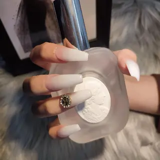 ネイル RUNWAY 　　のネイルデザイン