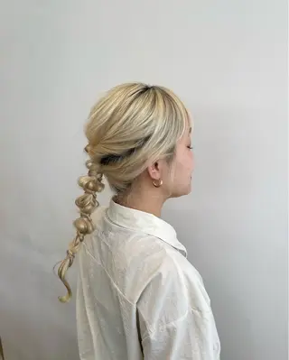 ロング ヘアアレンジ 🎀Wカラー/ピンク /ベージュ🎀ゆらのヘアスタイル