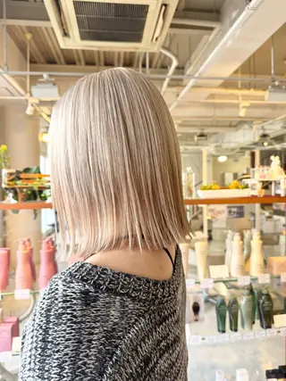 カラー 本田 卓也のヘアスタイル