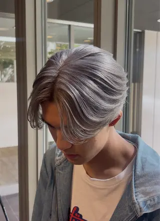 ショート 清水 基生のヘアスタイル