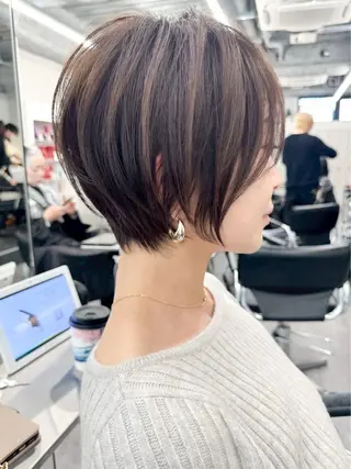 ショート カラー 🎀ツヤ髪×モテヘア 🎀池袋/カナエのヘアスタイル