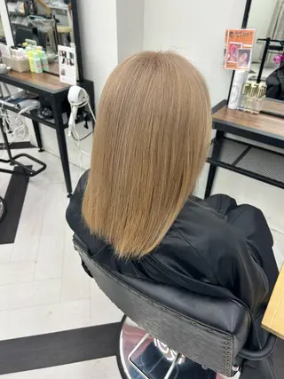 ミディアム himari💜 酸性ストレートのヘアスタイル