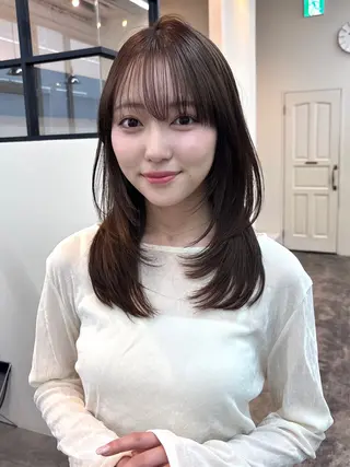 カラー 富田 朝陽のヘアスタイル