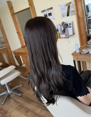 ロング 艶髪カラー/髪質改善 細貝 舞利のヘアスタイル