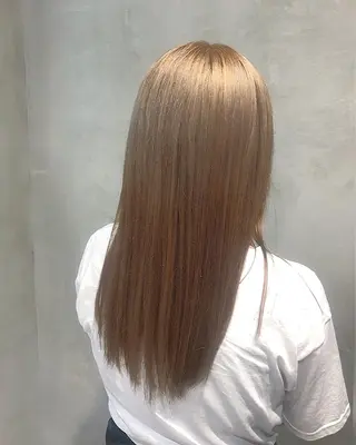 セミロング カラー ヘアアレンジ TOKI /透明感/原宿のヘアスタイル