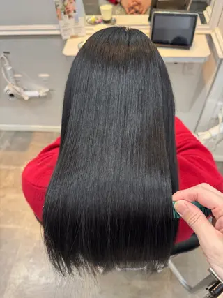 ミディアム ウィステリア アネックスのヘアスタイル