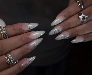 ネイル Miya🎀 nailのネイルデザイン