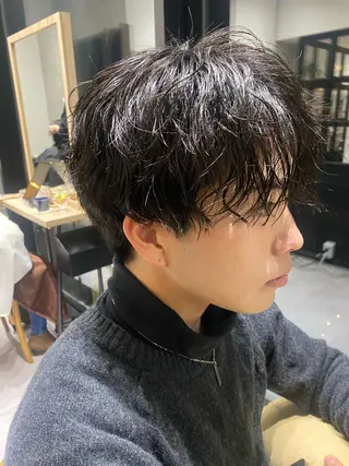 パーマ メンズ 似合う髪型見つけます AYAKAのヘアスタイル