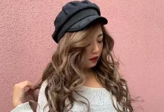 ロング カラー パーマ ヘアアレンジ Device ディバイスのヘアスタイル