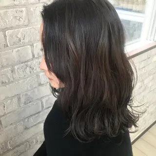 ミディアム カラー Oopsレイヤー 加藤澄都のヘアスタイル