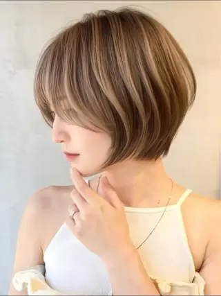 ショート カラー 🪽ショウヤ🪽 /ハイトーン🌟のヘアスタイル