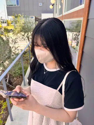 ロング カラー 吉水 果穂のヘアスタイル