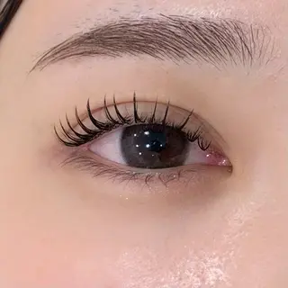 マツエク・マツパ ALISA 歴13年 ｜表参道駅 徒歩2分のマツエク・マツパデザイン