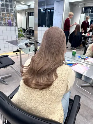 ロング カラー ヘアアレンジ ブリーチカラー💫 Miku🫶🏻のヘアスタイル
