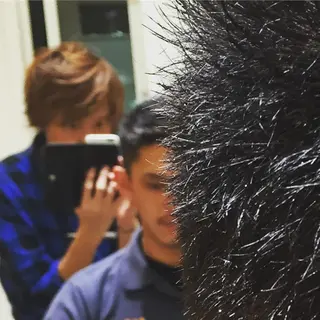 メンズ MAKEーUP WARMのヘアスタイル