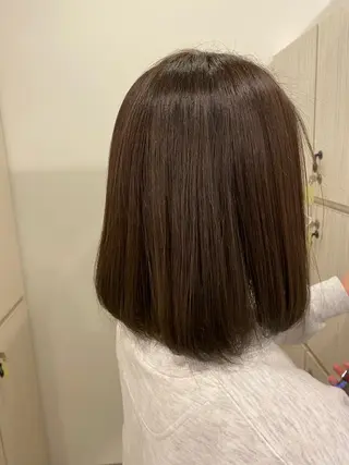 ミディアム カラー 黒野 菜月のヘアスタイル